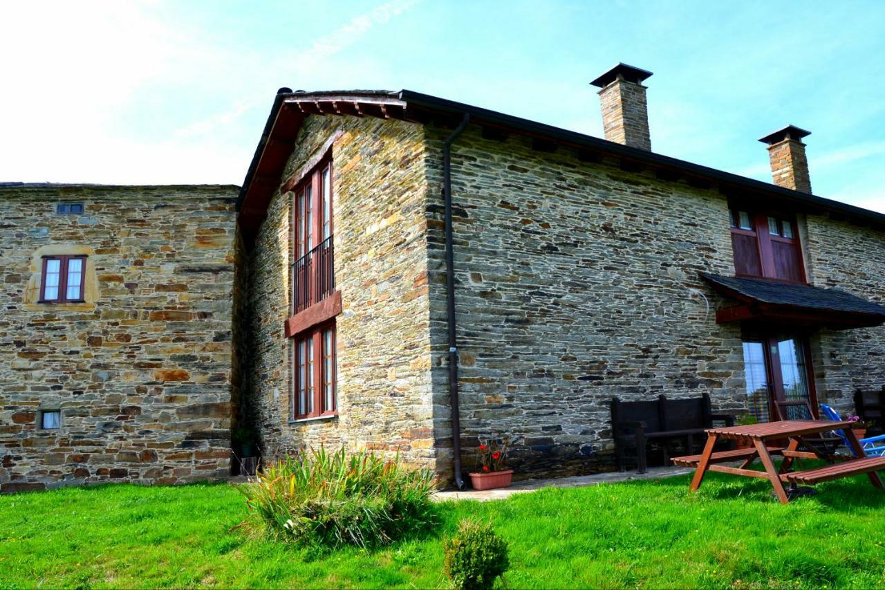 La Posada De Oscos Santa Eulalia de Oscos Exterior photo